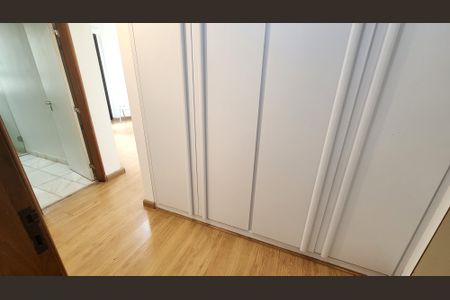 Apartamento para alugar com 280m², 3 quartos e 2 vagasCloset da suíte 2