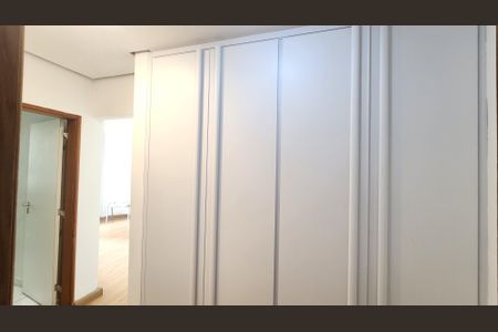 Apartamento para alugar com 280m², 3 quartos e 2 vagasCloset da suíte 2