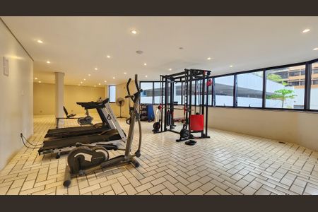 Apartamento para alugar com 280m², 3 quartos e 2 vagasÁrea comum - Academia
