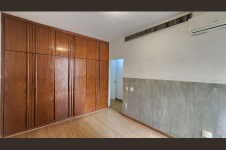 Apartamento para alugar com 280m², 3 quartos e 2 vagasSuíte 3
