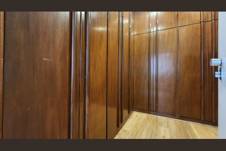 Apartamento para alugar com 280m², 3 quartos e 2 vagasCloset da suíte 1