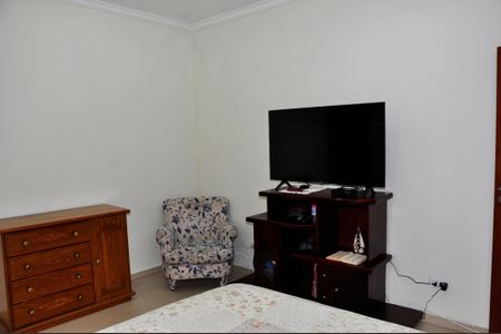 Casa para alugar com 534m², 5 quartos e 7 vagas Casa para alugar com 534m², 5 quartos e 7 vagasDetalhe - Quarto 05 Suíte