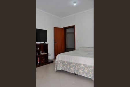 Casa à venda com 534m², 5 quartos e 7 vagas Casa à venda com 534m², 5 quartos e 7 vagasSuíte 5