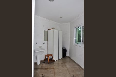 Casa para alugar com 534m², 5 quartos e 7 vagas Casa para alugar com 534m², 5 quartos e 7 vagasDetalhe - Área de Serviço