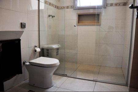 Casa para alugar com 534m², 5 quartos e 7 vagas Casa para alugar com 534m², 5 quartos e 7 vagasDetalhe - Suíte