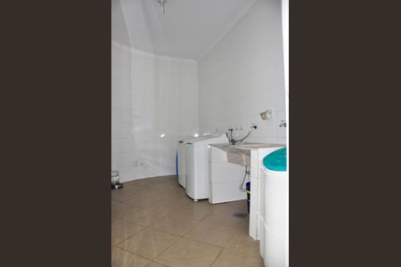 Casa para alugar com 534m², 5 quartos e 7 vagas Casa para alugar com 534m², 5 quartos e 7 vagasDetalhe - Área de Serviço