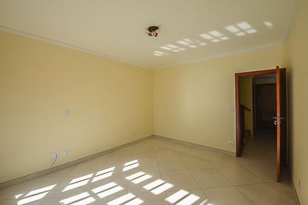 Casa à venda com 222m², 3 quartos e 2 vagasQuarto Suíte