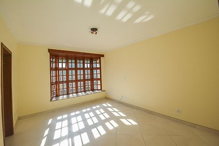 Casa à venda com 222m², 3 quartos e 2 vagasQuarto Suíte
