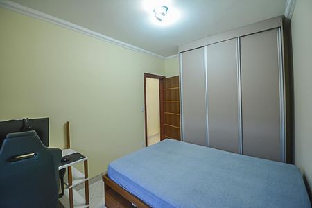 Casa à venda com 222m², 3 quartos e 2 vagasQuarto 1