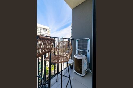 Sala - Varanda de apartamento para alugar com 1 quarto, 27m² em Campo Belo, São Paulo