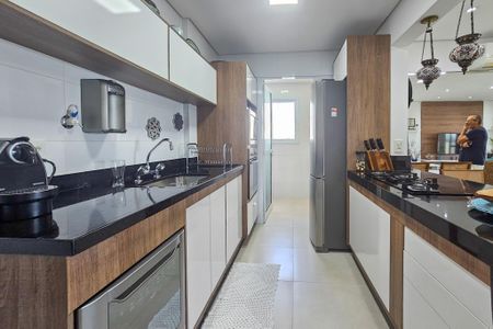 Apartamento para alugar com 106m², 3 quartos e 2 vagas Apartamento para alugar com 106m², 3 quartos e 2 vagascozinha