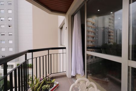 Apartamento à venda com 98m², 3 quartos e 1 vagaSacada