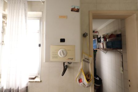 Apartamento à venda com 98m², 3 quartos e 1 vagaÁrea de Serviço