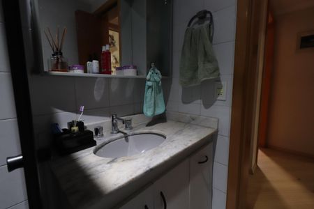 Apartamento à venda com 98m², 3 quartos e 1 vagaBanheiro Social