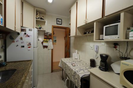 Apartamento à venda com 98m², 3 quartos e 1 vagaCozinha