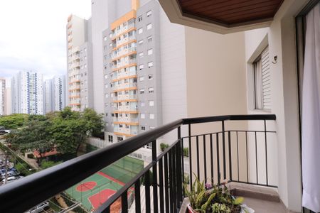 Apartamento à venda com 98m², 3 quartos e 1 vagaSacada