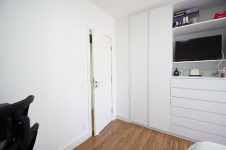 Apartamento à venda com 187m², 4 quartos e 3 vagassuite 2