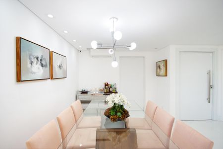Apartamento à venda com 187m², 4 quartos e 3 vagasSala de jantar