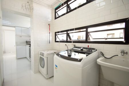 Apartamento à venda com 187m², 4 quartos e 3 vagaslavanderia