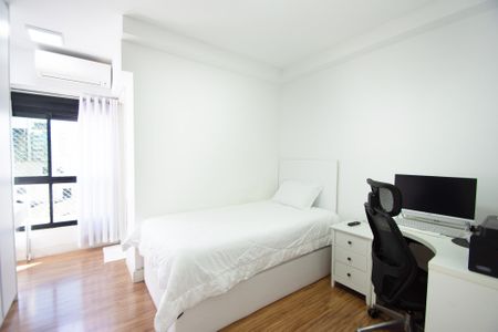 Apartamento à venda com 187m², 4 quartos e 3 vagassuite 2