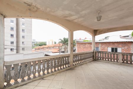 Casa para alugar com 195m², 4 quartos e 5 vagasVaranda