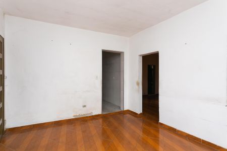 Sala de casa para alugar com 4 quartos, 195m² em Vila Carmosina, São Paulo