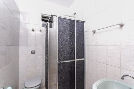 Casa para alugar com 195m², 4 quartos e 5 vagasBanheiro 2