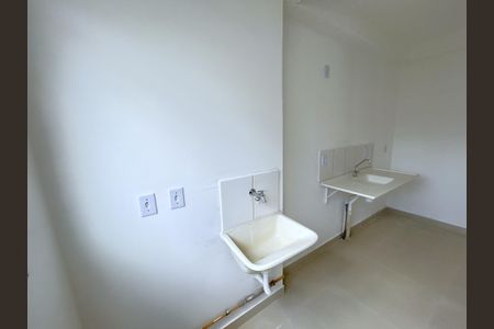 Apartamento para alugar com 42m², 2 quartos e sem vagaÁrea de Serviço