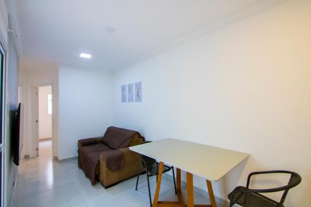 Sala de apartamento para alugar com 2 quartos, 43m² em Vila Guarani, Santo André