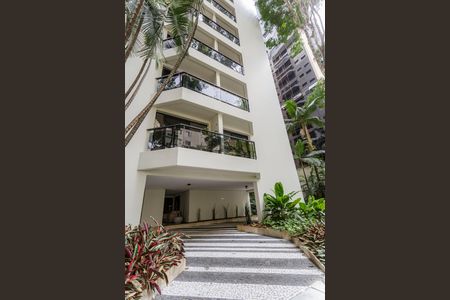 Apartamento para alugar com 71m², 2 quartos e 2 vagasFachada