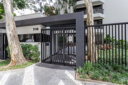 Apartamento para alugar com 71m², 2 quartos e 2 vagasFachada