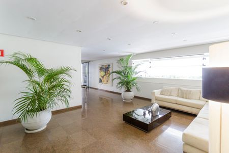 Apartamento para alugar com 71m², 2 quartos e 2 vagasHall social