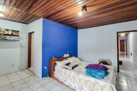 Casa à venda com 271m², 3 quartos e 3 vagasSuíte