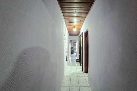 Casa à venda com 271m², 3 quartos e 3 vagasCorredor