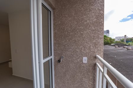 Apartamento para alugar com 37m², 2 quartos e sem vagaVaranda/Área de Serviço