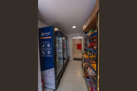 Apartamento para alugar com 37m², 2 quartos e sem vagaMini Mercado