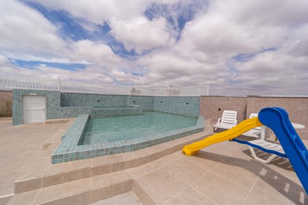 Apartamento para alugar com 37m², 2 quartos e sem vagaÁrea comum - Playground