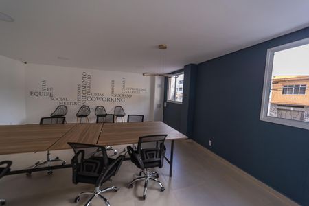 Apartamento para alugar com 37m², 2 quartos e sem vagaCoworking
