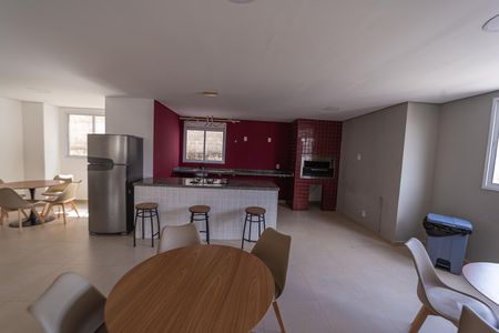 Apartamento para alugar com 37m², 2 quartos e sem vagaÁrea comum - Churrasqueira