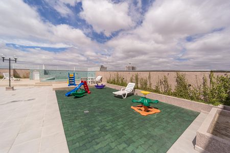 Apartamento para alugar com 37m², 2 quartos e sem vagaÁrea comum - Playground