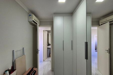 Apartamento à venda com 100m², 2 quartos e 2 vagasQuarto 1 