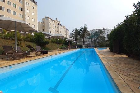 Apartamento à venda com 100m², 2 quartos e 2 vagasÁrea comum - Piscina