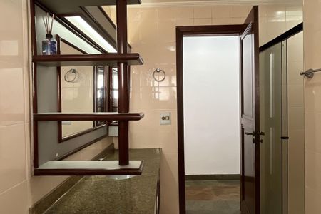 Apartamento para alugar com 186m², 3 quartos e 1 vagaBanheiro