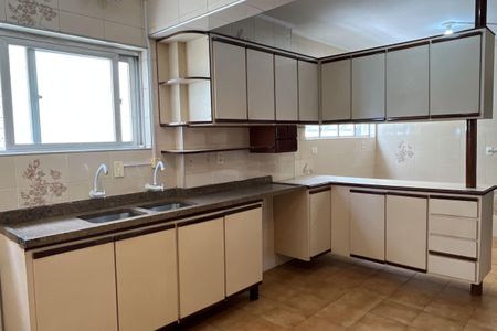 Apartamento para alugar com 186m², 3 quartos e 1 vagaCozinha