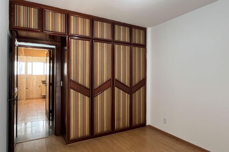 Quarto 1 de apartamento para alugar com 3 quartos, 186m² em José Menino, Santos
