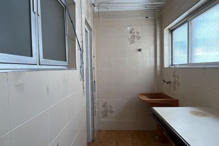 Apartamento para alugar com 186m², 3 quartos e 1 vagaÁrea de Serviço