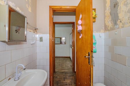 Casa à venda com 192m², 3 quartos e 2 vagasBanheiro