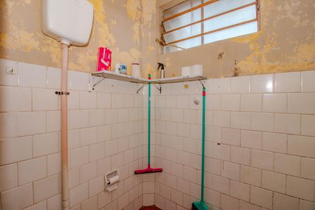 Casa à venda com 192m², 3 quartos e 2 vagasBanheiro