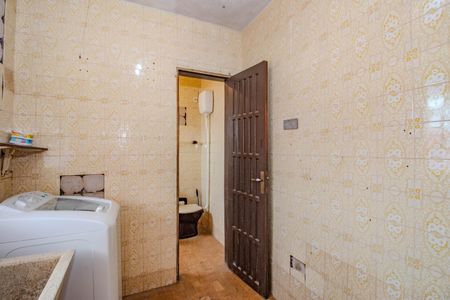 Casa à venda com 192m², 3 quartos e 2 vagasÁrea de Serviço