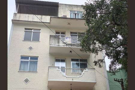 Apartamento à venda com 90m², 2 quartos e sem vaga Apartamento à venda com 90m², 2 quartos e sem vagaFachada e portaria